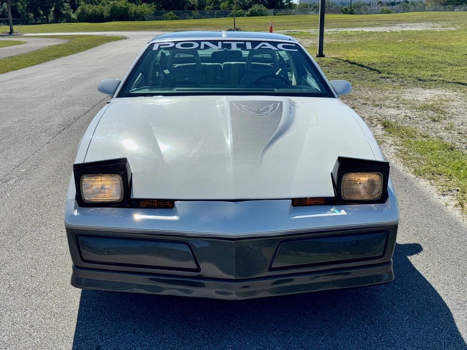 1983 Pontiac Firebird Trans Am 3rd Gen - Image 23 of 31