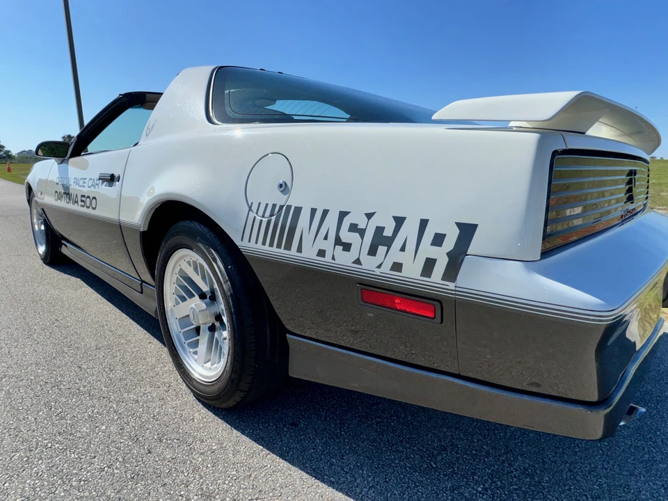 1983 Pontiac Firebird Trans Am 3rd Gen - Image 31 of 31