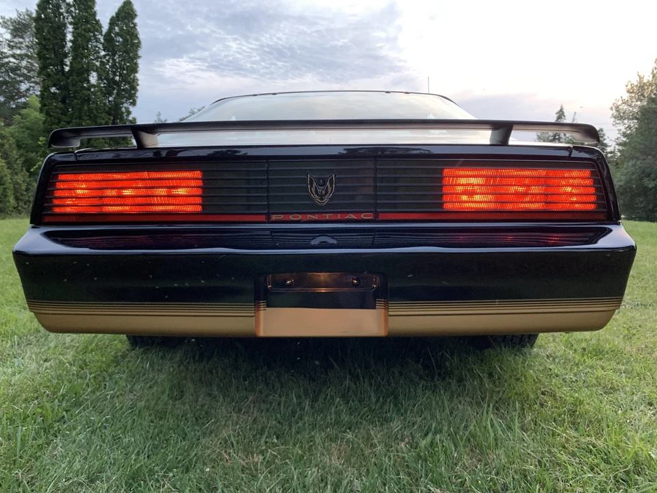 1983 Pontiac Firebird Trans Am 3rd Gen - Image 31 of 31