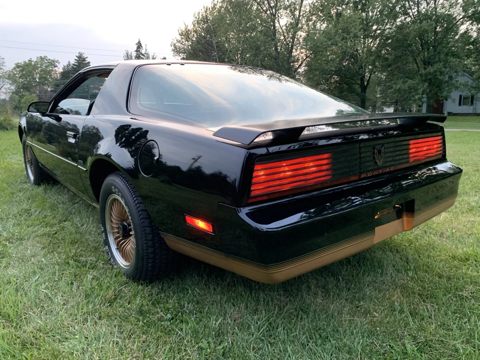 1983 Pontiac Firebird Trans Am 3rd Gen - Image 12 of 31
