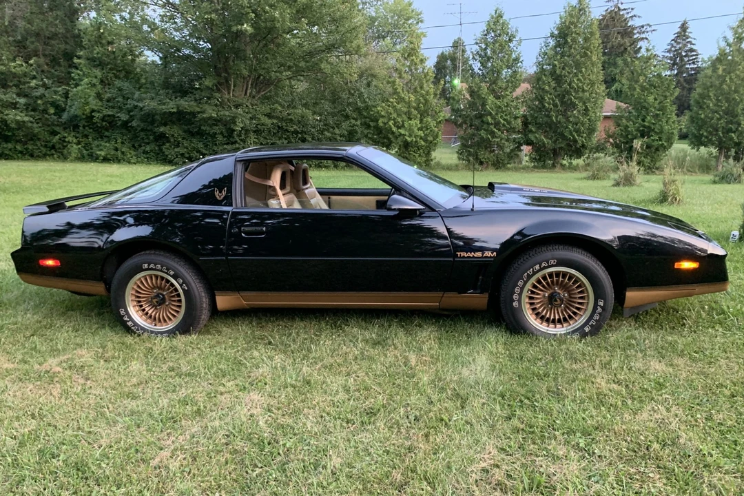 1983 Pontiac Firebird Trans Am 3rd Gen - Image 5 of 31