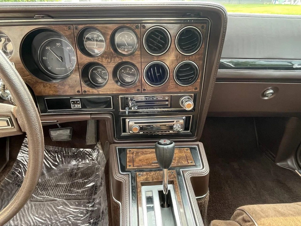 1983 Pontiac Grand Prix 3rd+ Gen - Image 22 of 31