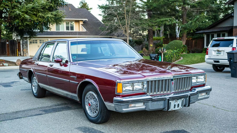 1983 Pontiac Parisienne - Image 6 of 31