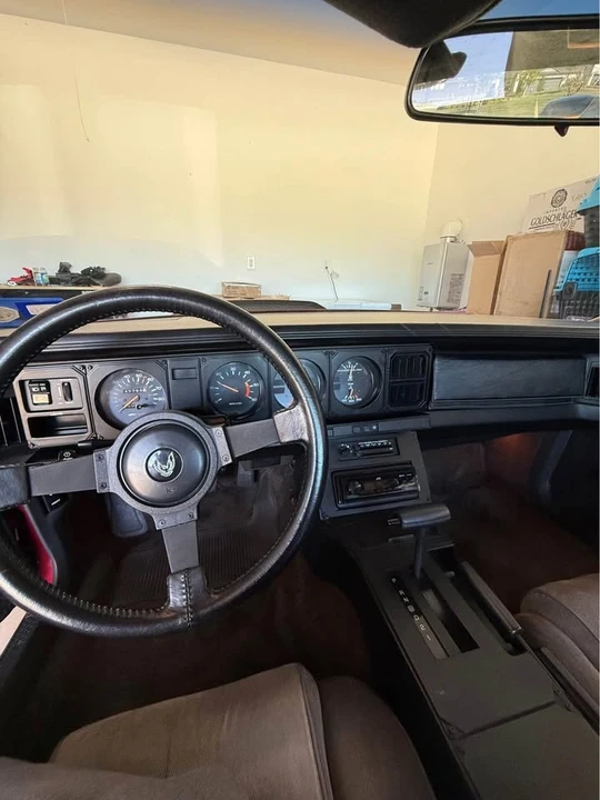 1983 Pontiac Firebird Trans Am 3rd Gen - Image 5 of 10