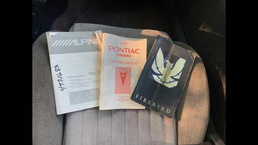 1983 Pontiac Firebird Trans Am 3rd Gen - Image 4 of 8