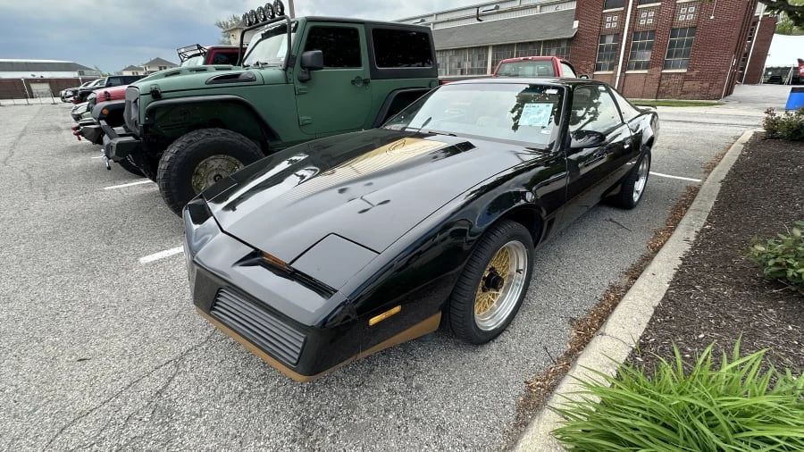 1983 Pontiac Firebird Trans Am 3rd Gen - Image 7 of 12