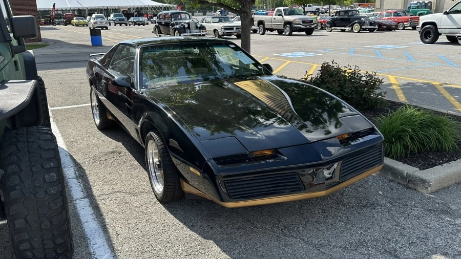 1983 Pontiac Firebird Trans Am 3rd Gen - Image 4 of 12