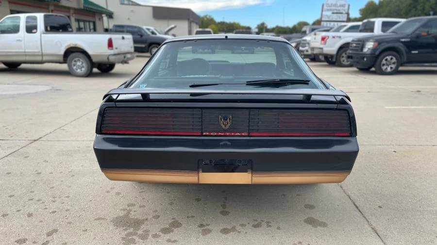 1983 Pontiac Firebird Trans Am 3rd Gen - Image 5 of 18