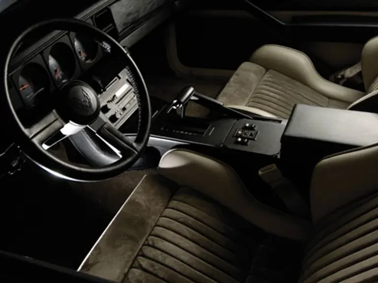 1983 Pontiac Firebird Trans Am 3rd Gen - Image 4 of 6