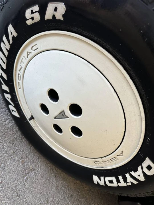 1983 Pontiac Firebird Trans Am 3rd Gen - Image 21 of 24