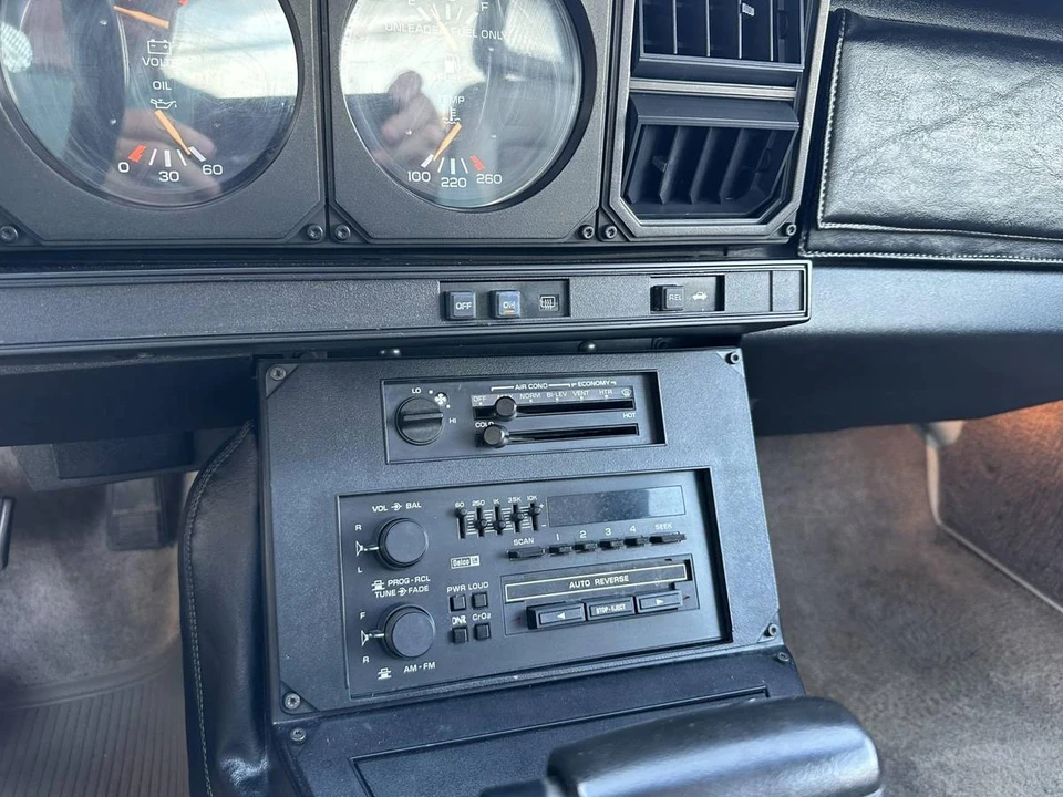 1983 Pontiac Firebird Trans Am 3rd Gen - Image 11 of 24