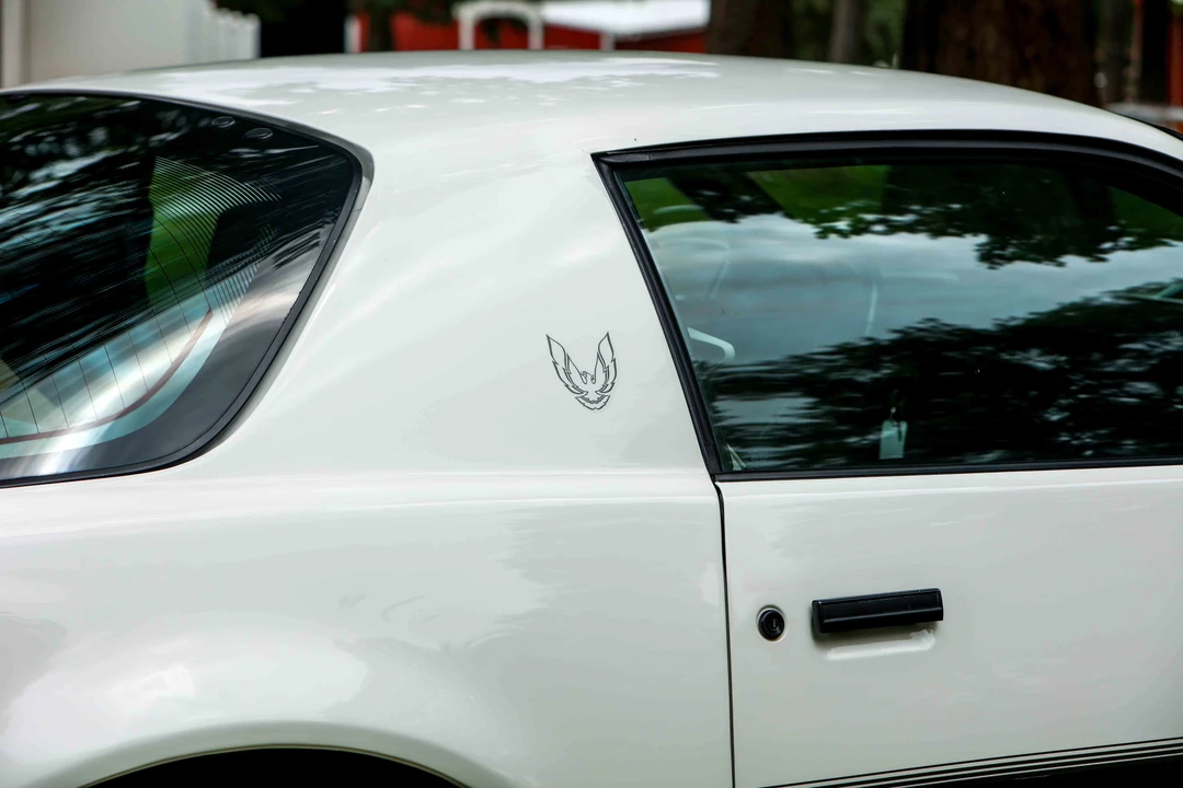 1983 Pontiac Firebird Trans Am 3rd Gen - Image 13 of 31