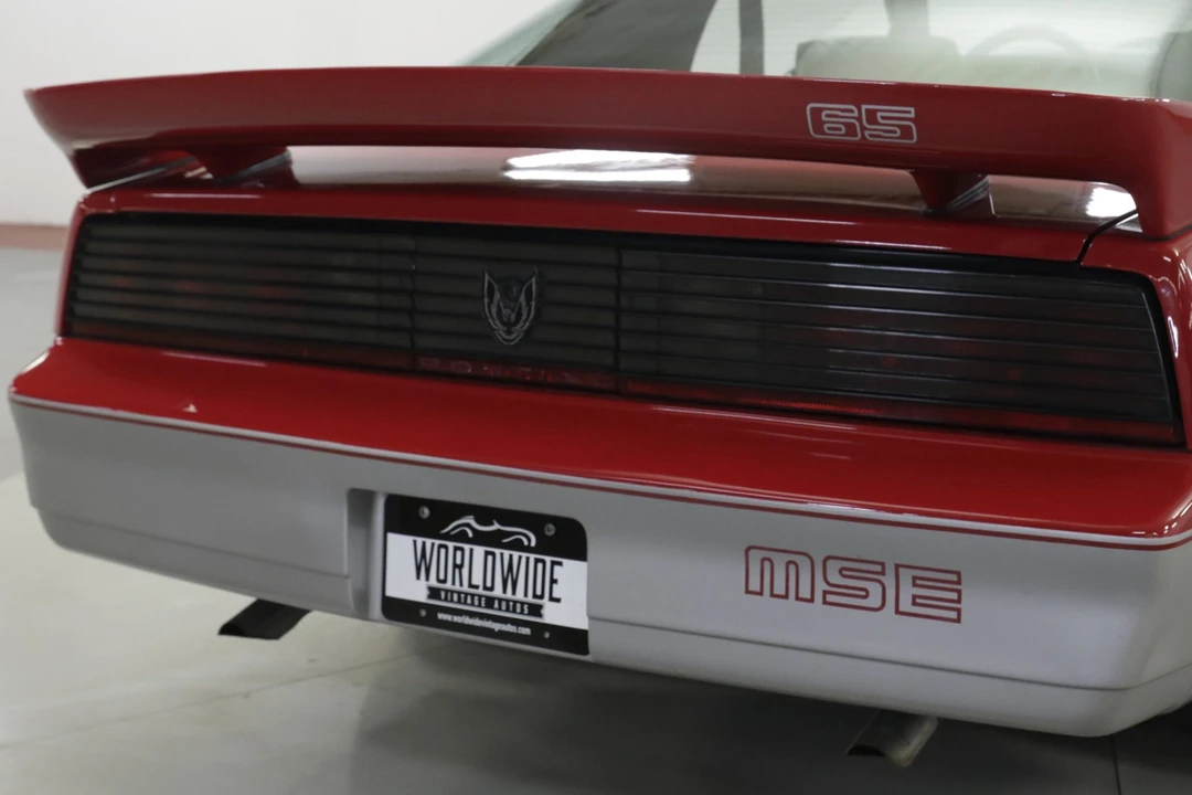 1983 Pontiac Firebird Trans Am 3rd Gen - Image 29 of 31