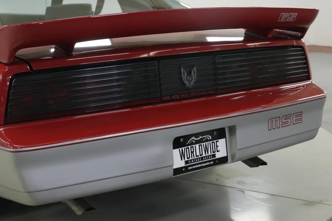 1983 Pontiac Firebird Trans Am 3rd Gen - Image 28 of 31