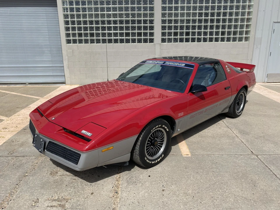 1983 Pontiac Firebird Trans Am 3rd Gen - Image 5 of 31