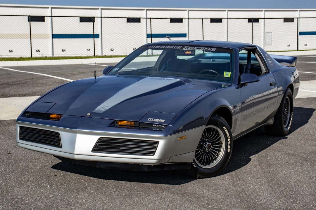1983 Pontiac Firebird Trans Am 3rd Gen - Image 2 of 21