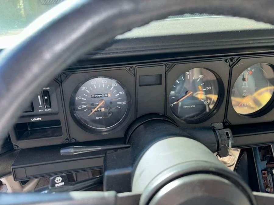1983 Pontiac Firebird Trans Am 3rd Gen - Image 10 of 17