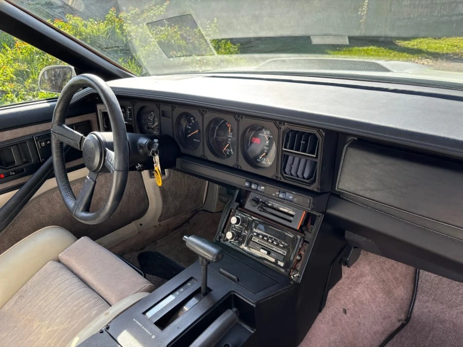 1983 Pontiac Firebird Trans Am 3rd Gen - Image 13 of 17