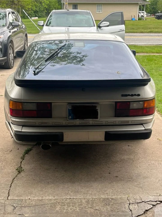 1983 Porsche 944 - Image 9 of 9