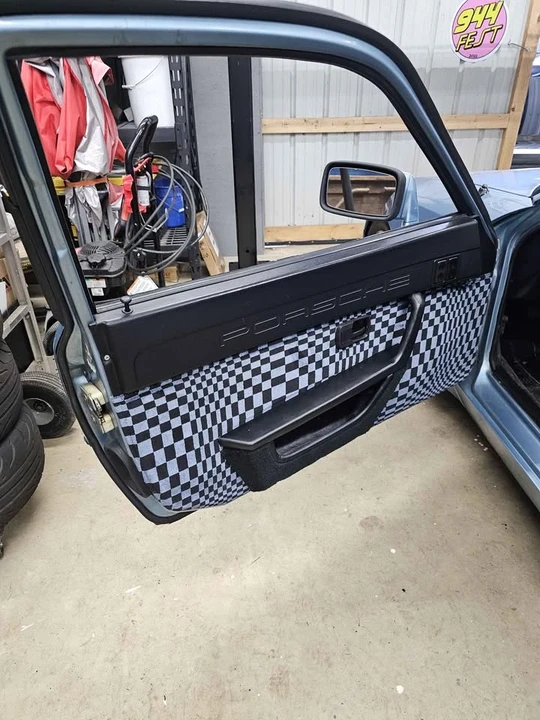 1983 Porsche 944 - Image 11 of 19