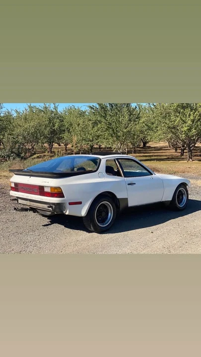 1983 Porsche 944 - Image 4 of 19