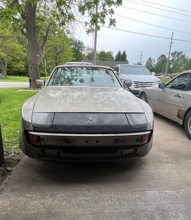1983 Porsche 944 - Image 4 of 9