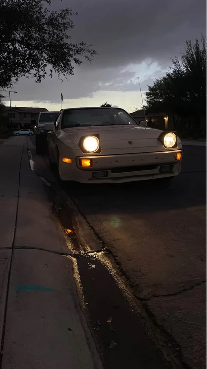 1983 Porsche 944 - Image 2 of 10