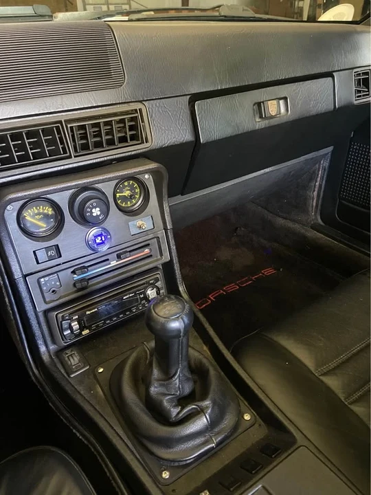 1983 Porsche 944 - Image 7 of 11