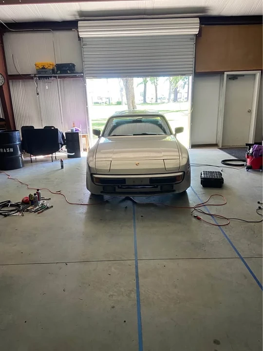 1983 Porsche 944 - Image 3 of 11