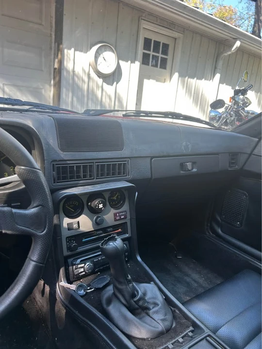 1983 Porsche 944 - Image 9 of 10