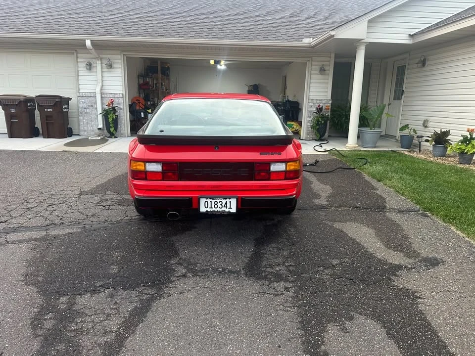 1983 Porsche 944 - Image 2 of 5