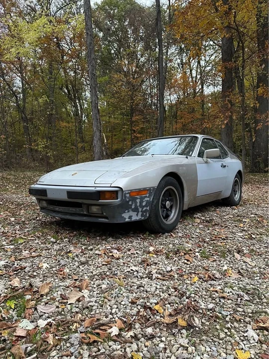 1983 Porsche 944 - Image 2 of 15
