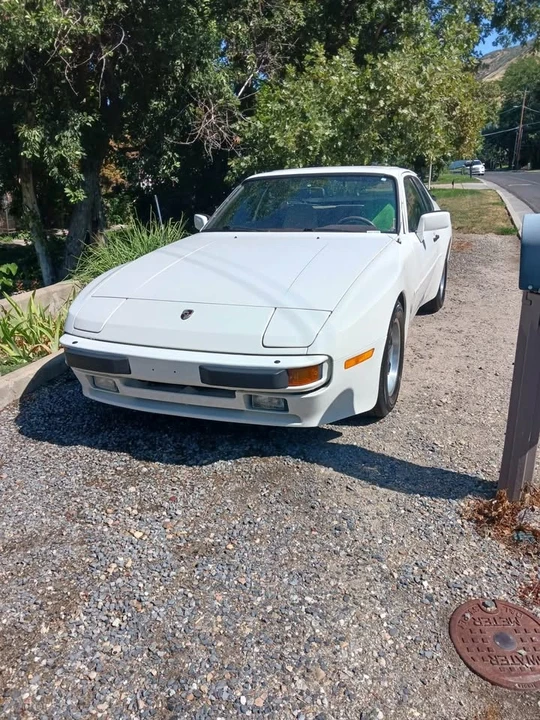 1983 Porsche 944 - Image 2 of 8