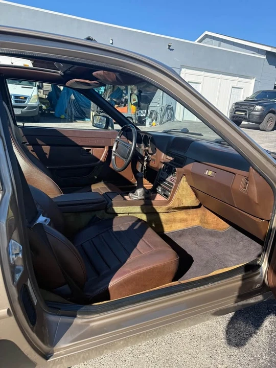 1983 Porsche 944 - Image 19 of 20