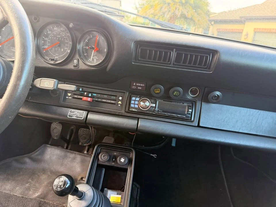 1983 Porsche 911 Carrera SC - Image 11 of 17