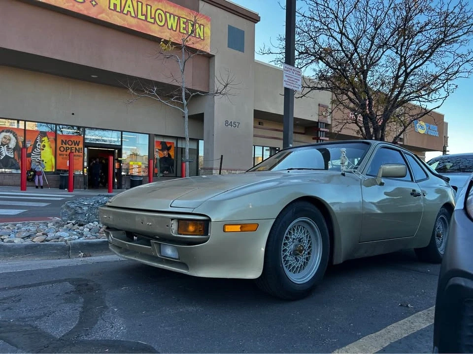 1983 Porsche 944 - Image 4 of 6