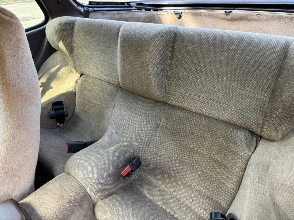 1983 Porsche 944 - Image 7 of 10