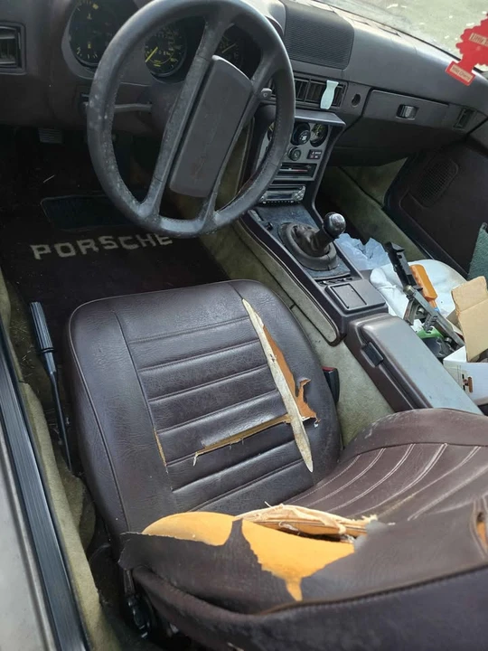 1983 Porsche 944 - Image 2 of 4