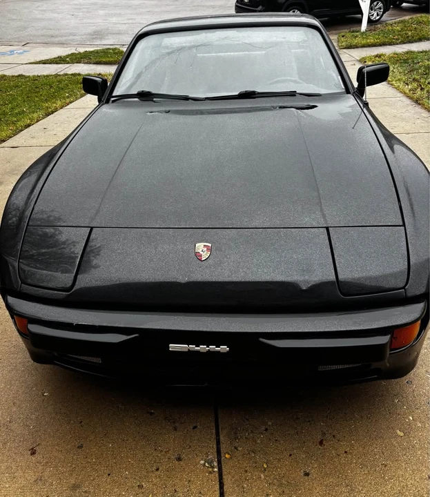 1983 Porsche 944 - Image 2 of 7