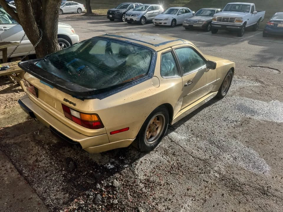 1983 Porsche 944 - Image 4 of 7