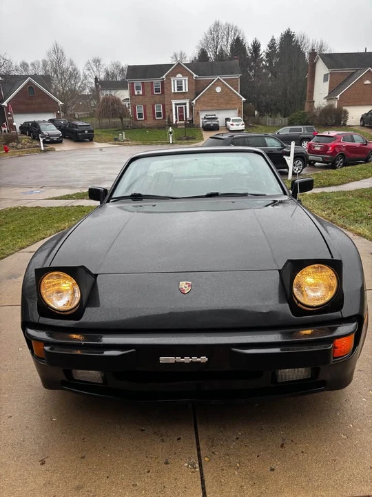 1983 Porsche 944 - Image 6 of 7