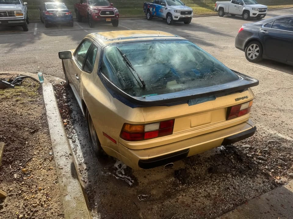 1983 Porsche 944 - Image 3 of 7