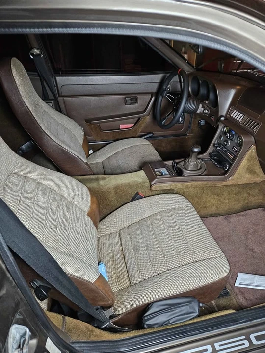 1983 Porsche 944 - Image 8 of 9