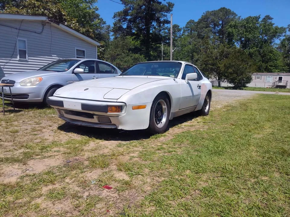 1983 Porsche 944 - Image 6 of 7