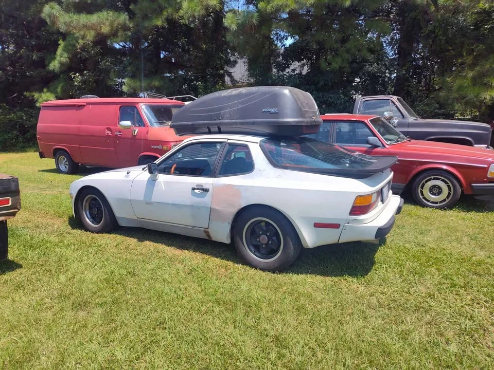 1983 Porsche 944 - Image 3 of 7
