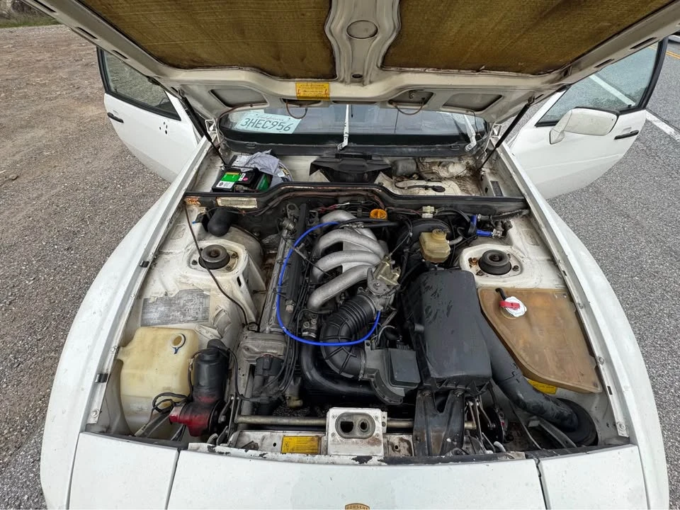 1983 Porsche 944 - Image 8 of 11