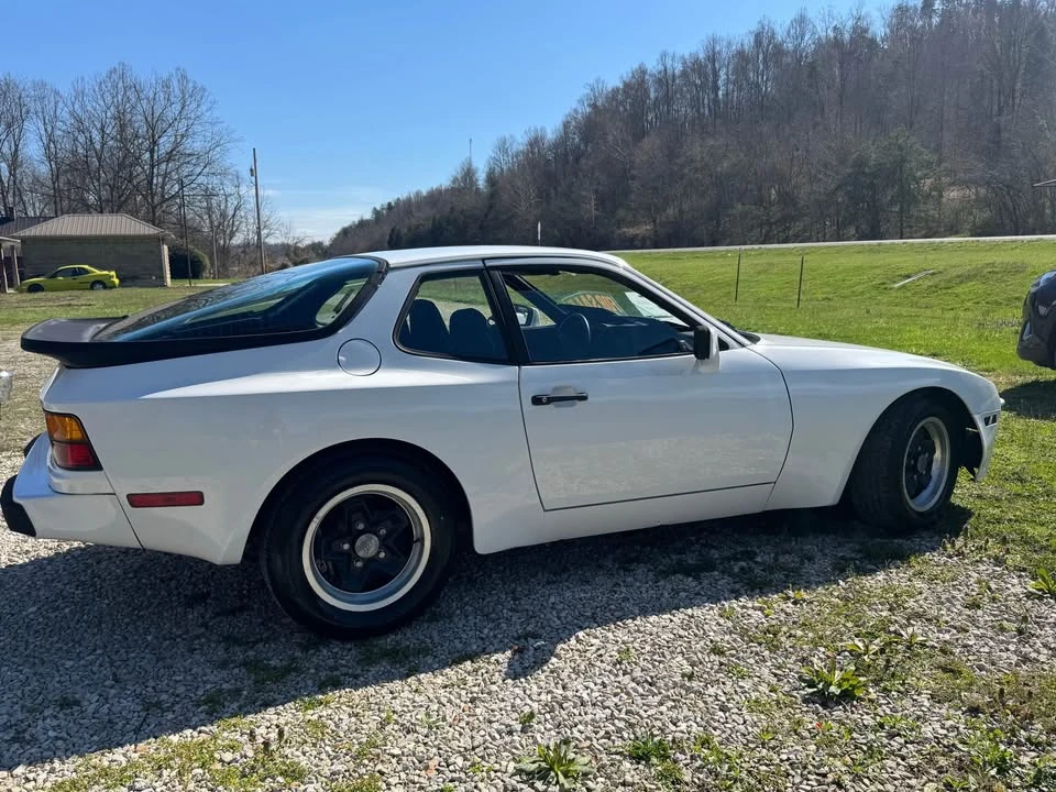 1983 Porsche 944 - Image 4 of 8