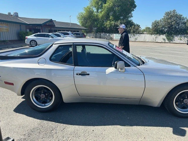 1983 Porsche 944 - Image 2 of 20
