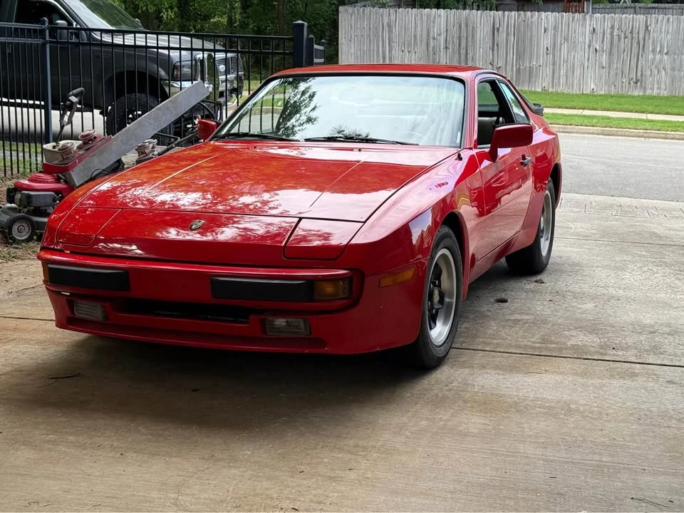 1983 Porsche 944 - Image 2 of 6