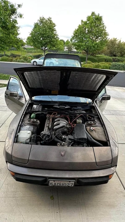 1983 Porsche 944 - Image 2 of 18